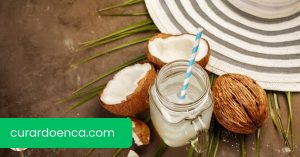 8 benefícios da água de coco conheça