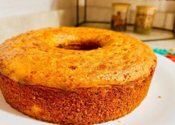 Contei o segredo desse bolo saudável! Sem açúcar e sem trigo