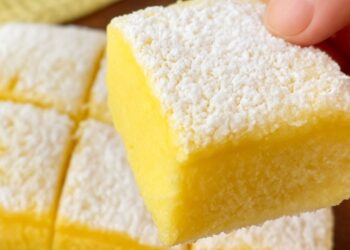 Bolo nuvem de limão: Sem glúten! Em 3 minutos