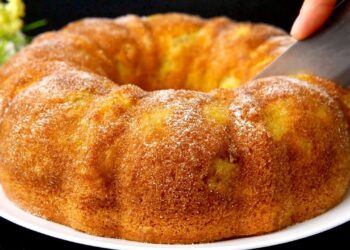 Bolo de maçã japonês em 5 minutos que quase ninguém conhece ! Fácil e delicioso!