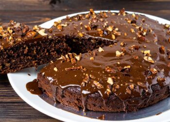 Você tem aveia, banana e ovos em casa? A melhor sobremesa! Sem farinha e sem açúcar