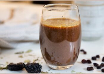 Elimine as fezes acumuladas e desinche sua barriga com apenas uma colher disso!